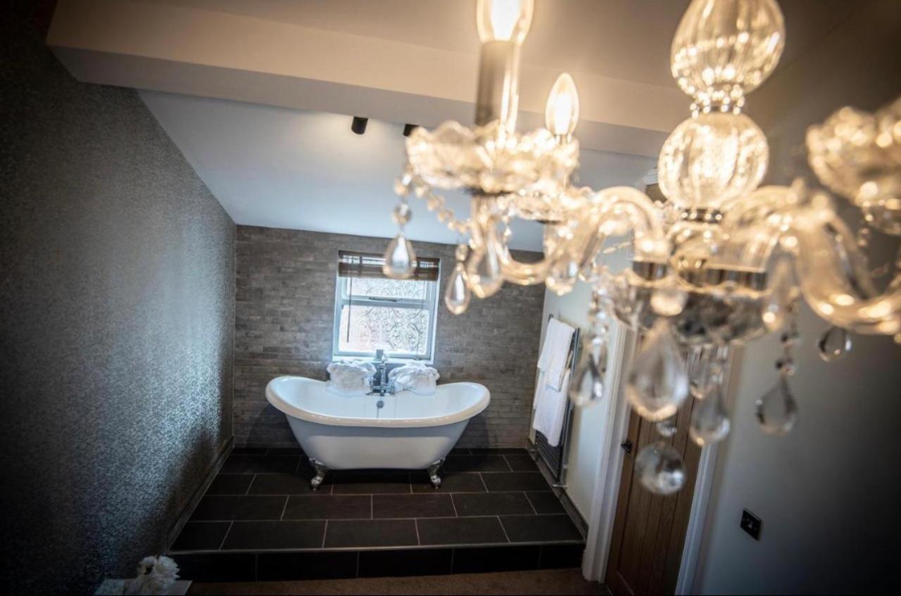 The George Wright Boutique Hotel, Bar & Restaurant Rotherham Buitenkant foto